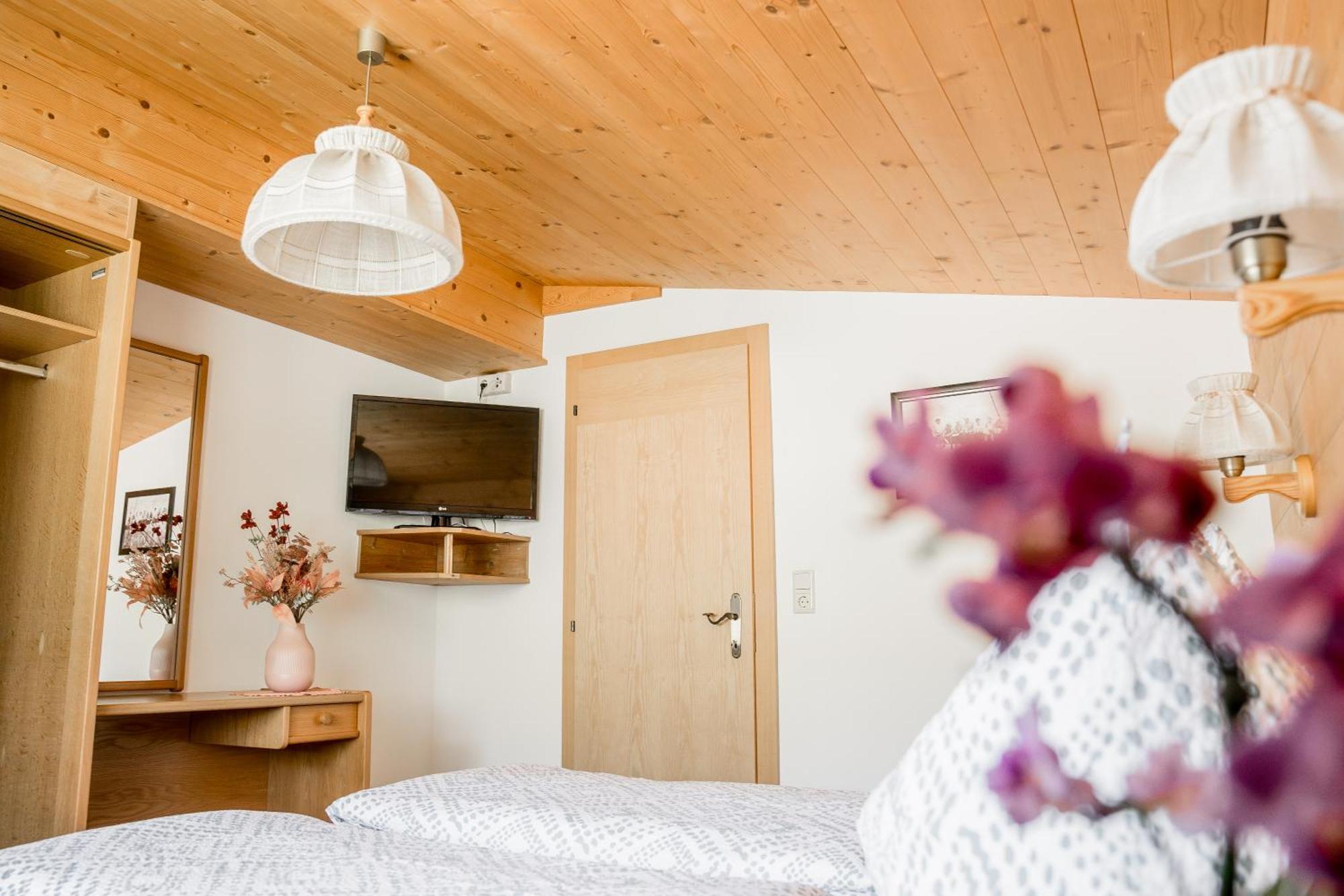 Landhaus Geisler Tux Ngoại thất bức ảnh